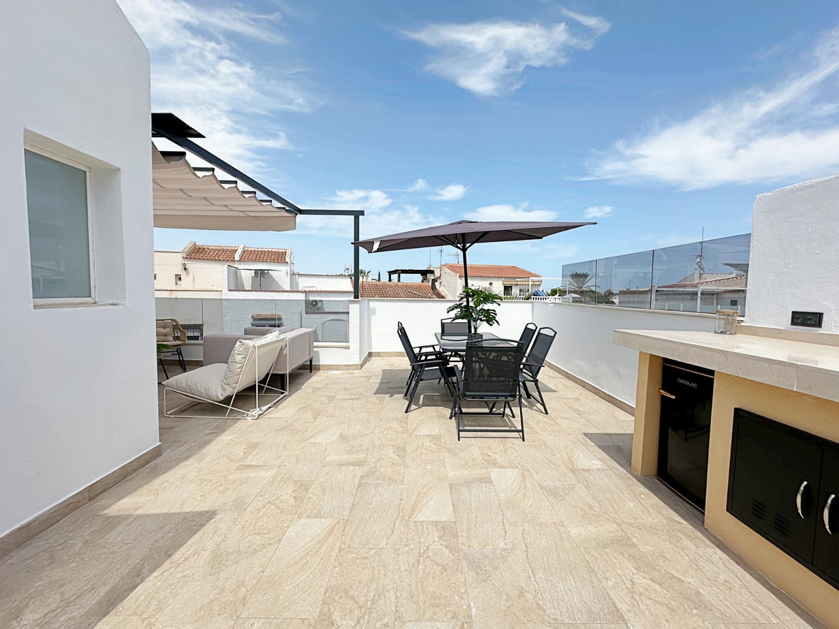 Huis te koop in Torrevieja | 3 slaapkamers H5464435