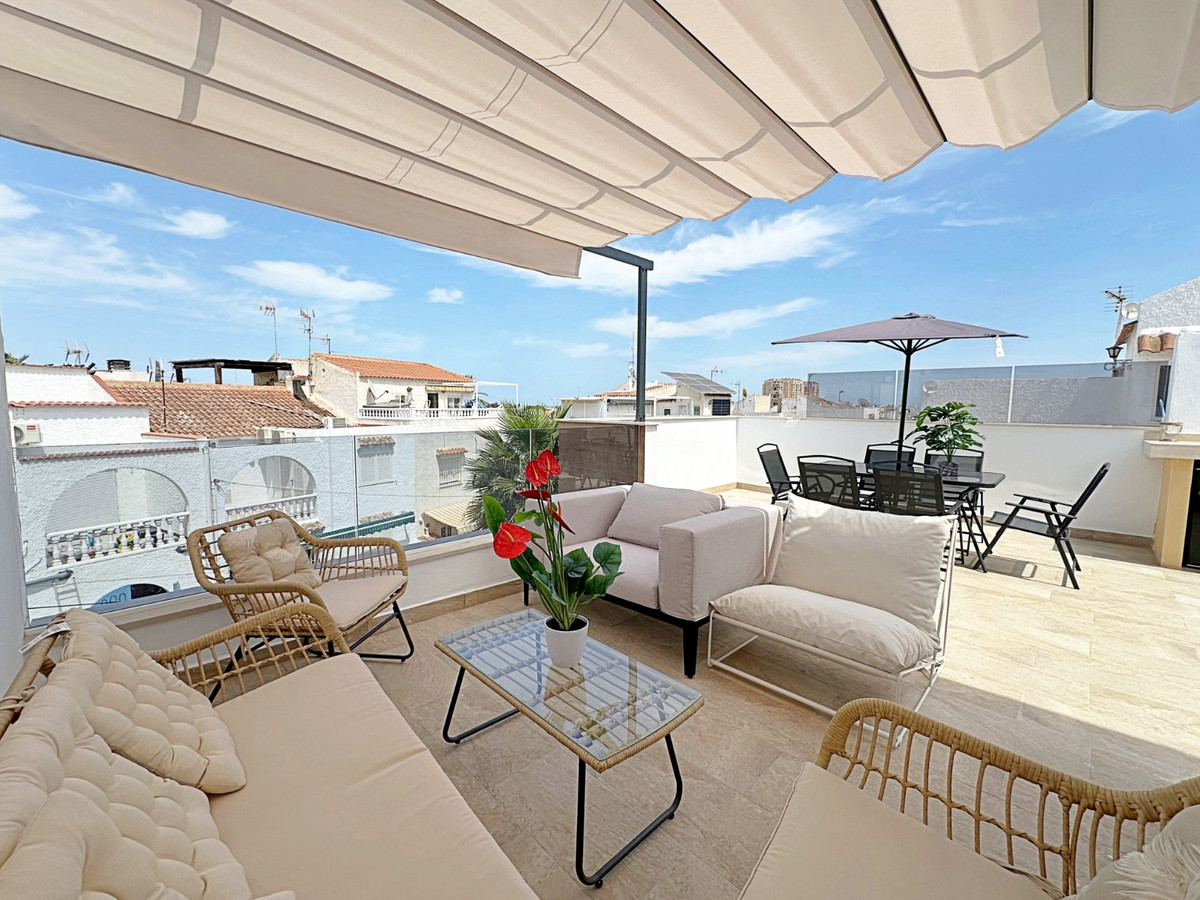 Huis te koop in Torrevieja | 3 slaapkamers H5464435