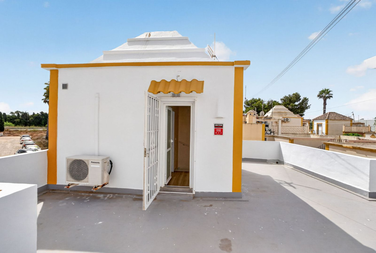 Huis te koop in Torrevieja | 3 slaapkamers H5486335