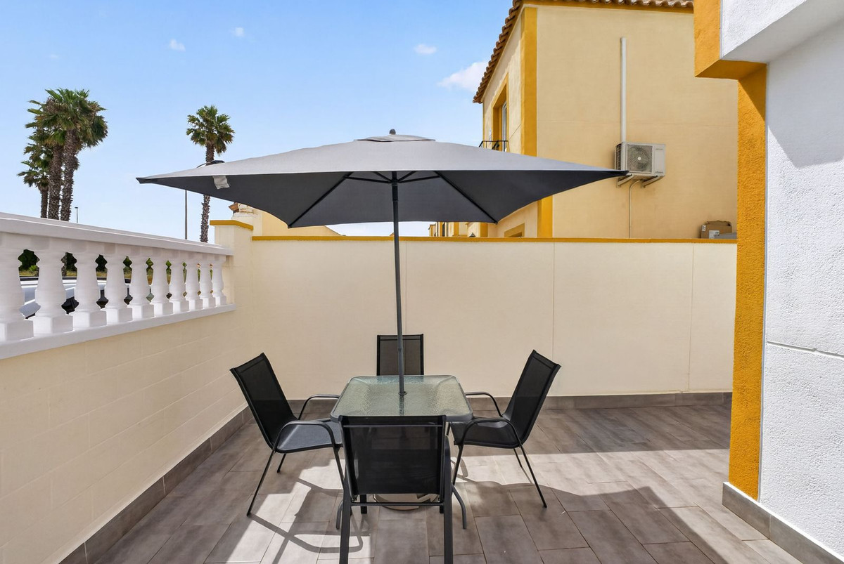 Huis te koop in Torrevieja | 3 slaapkamers H5486335