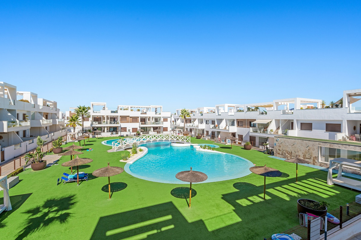 Huis te koop in Torrevieja | 2 slaapkamers H5488741