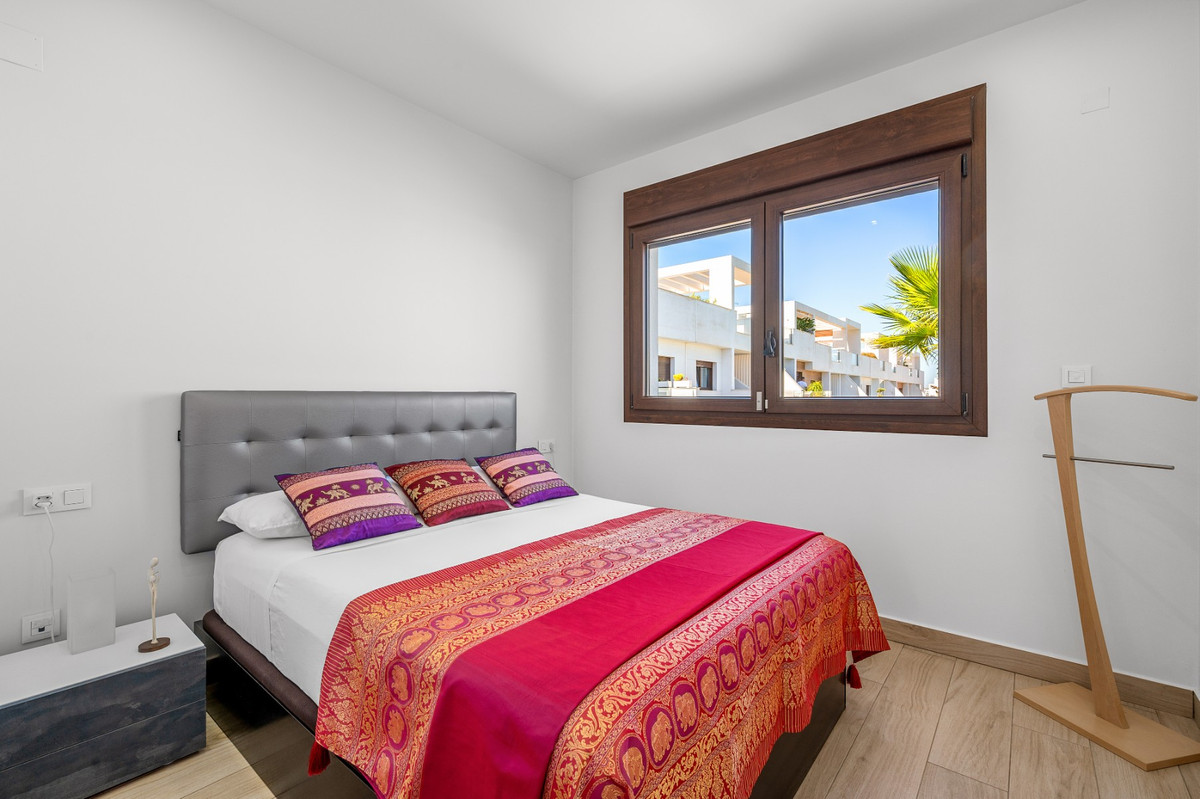 Huis te koop in Torrevieja | 2 slaapkamers H5488741