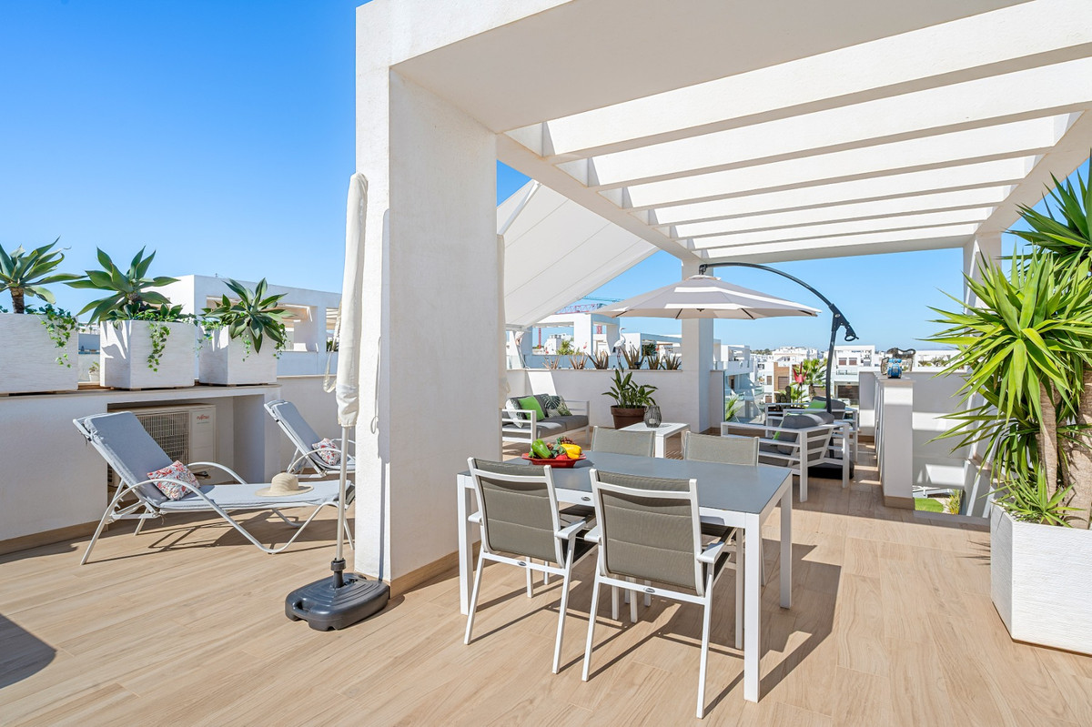 Huis te koop in Torrevieja | 2 slaapkamers H5488741