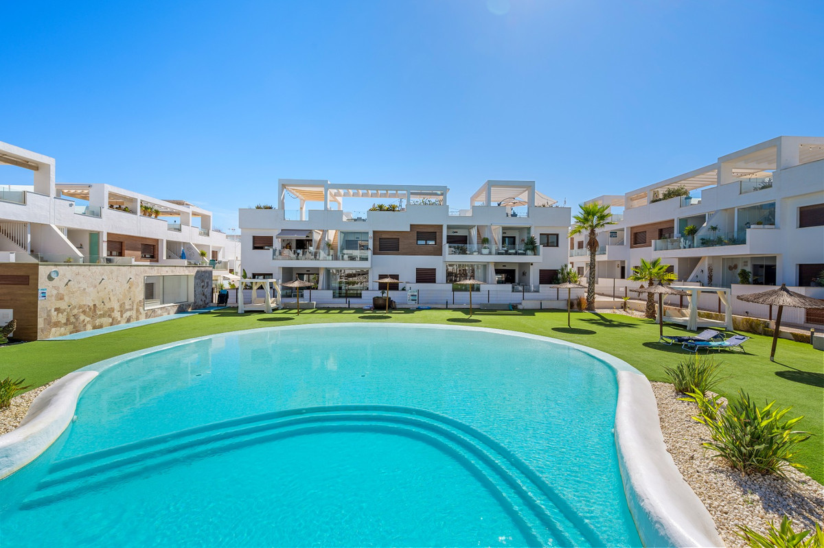 Huis te koop in Torrevieja | 2 slaapkamers H5488741