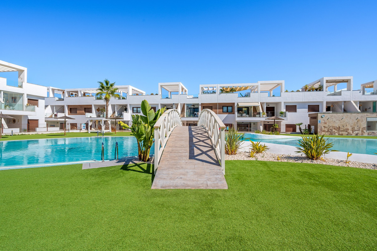 Huis te koop in Torrevieja | 2 slaapkamers H5488741