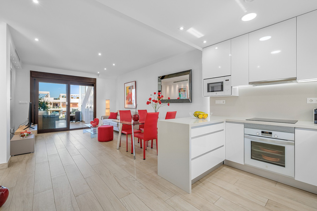 Huis te koop in Torrevieja | 2 slaapkamers H5488741