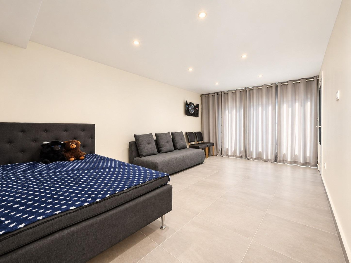 Property main view 34