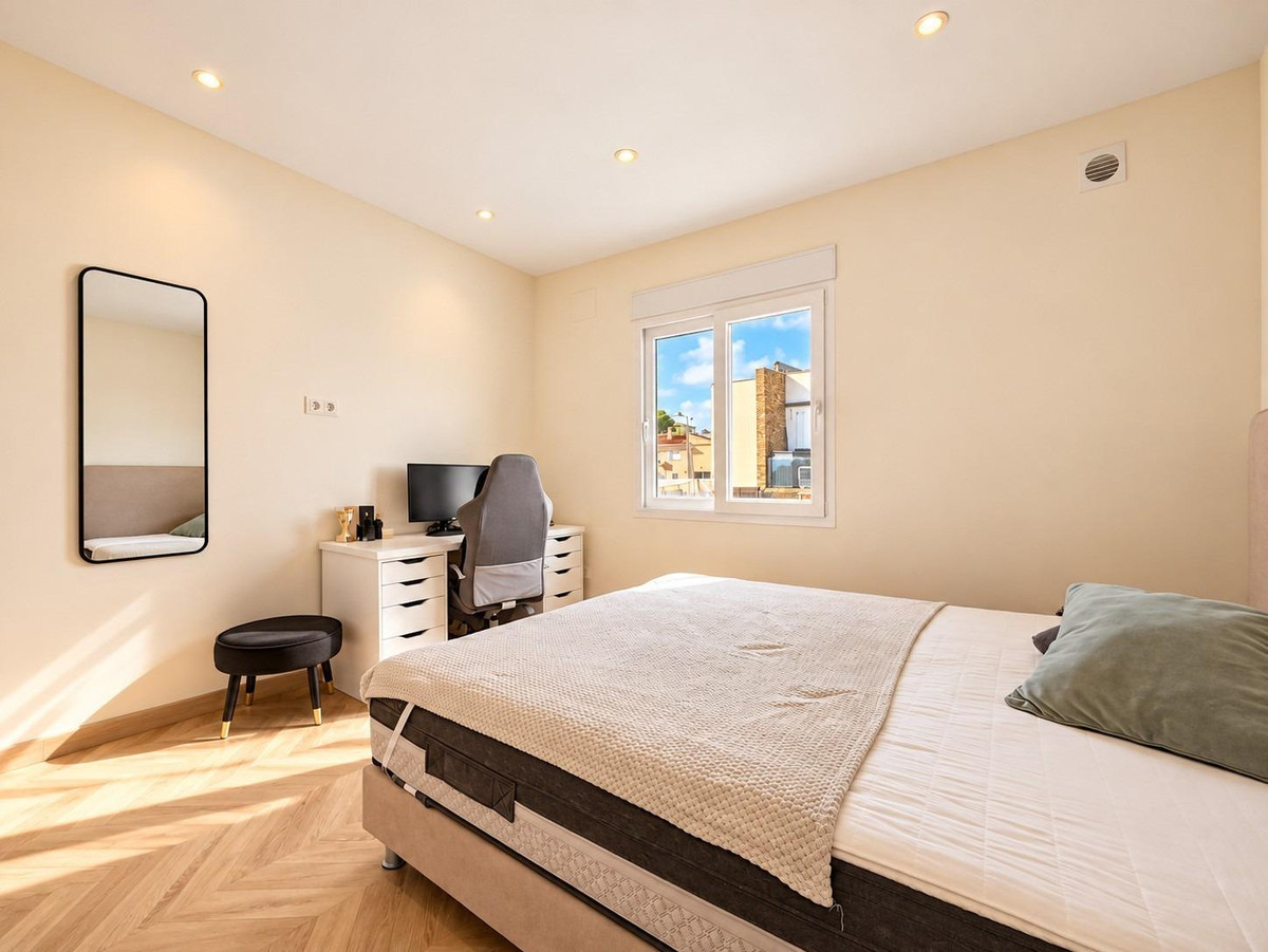 Property main view 40