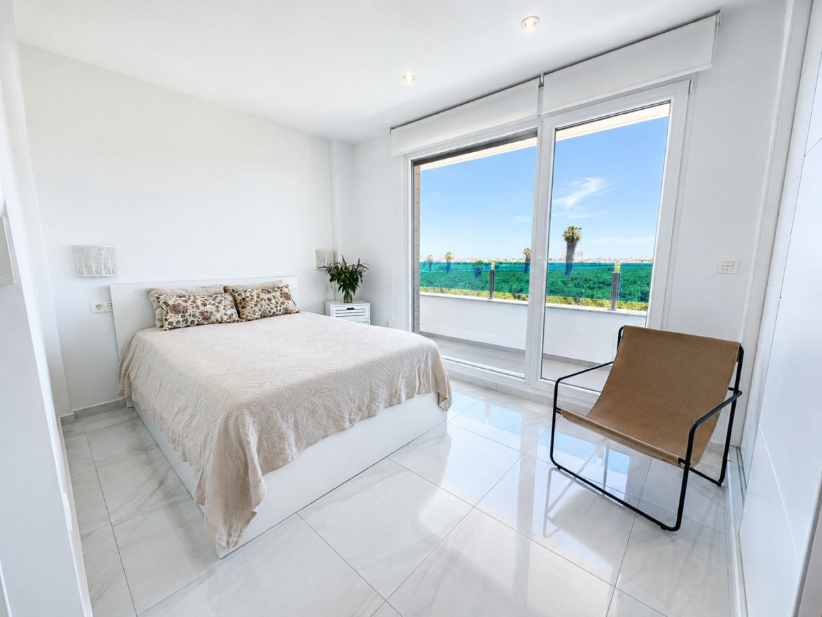 Huis te koop in Torrevieja | 3 slaapkamers H5497162