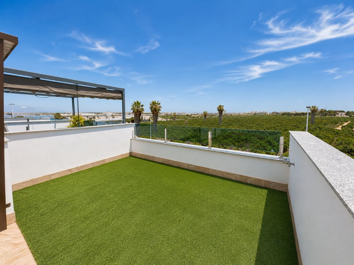 Huis te koop in Torrevieja | 3 slaapkamers H5497162