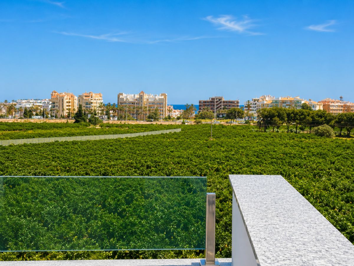 Huis te koop in Torrevieja | 3 slaapkamers H5497162