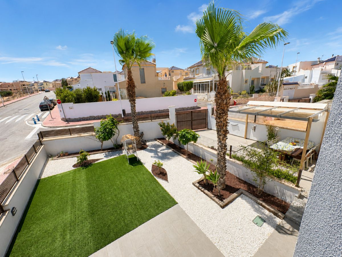 Huis te koop in Torrevieja | 3 slaapkamers H5497162