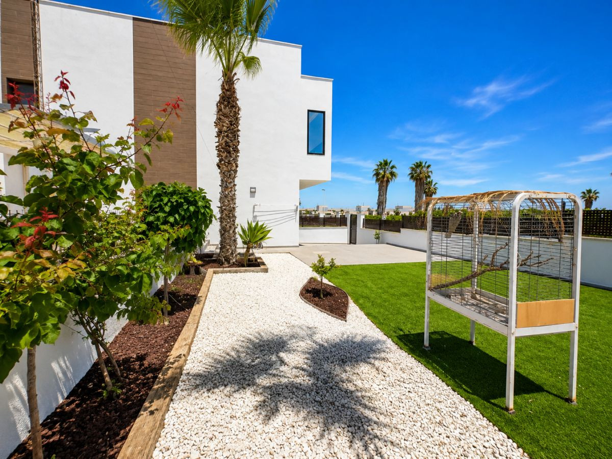 Huis te koop in Torrevieja | 3 slaapkamers H5497162