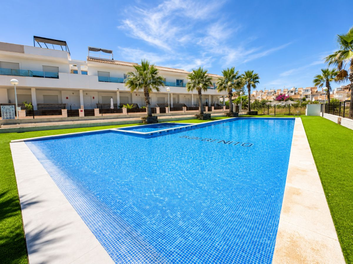 Huis te koop in Torrevieja | 3 slaapkamers H5497162