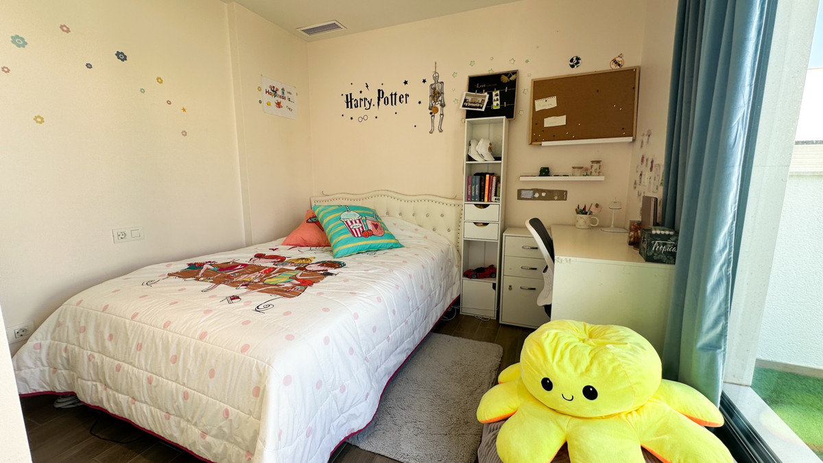 Huis te koop in Torrevieja | 5 slaapkamers H5497660