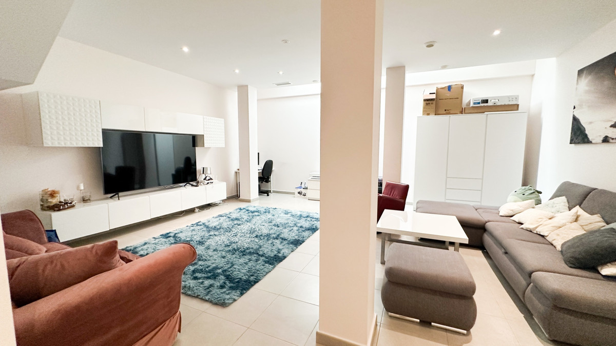 Huis te koop in Torrevieja | 5 slaapkamers H5497660