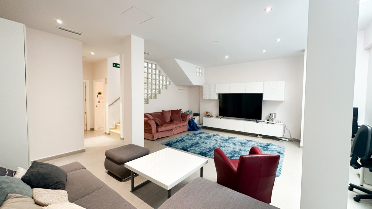 Huis te koop in Torrevieja | 5 slaapkamers H5497660