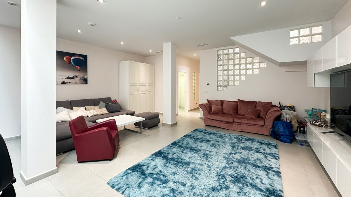 Huis te koop in Torrevieja | 5 slaapkamers H5497660