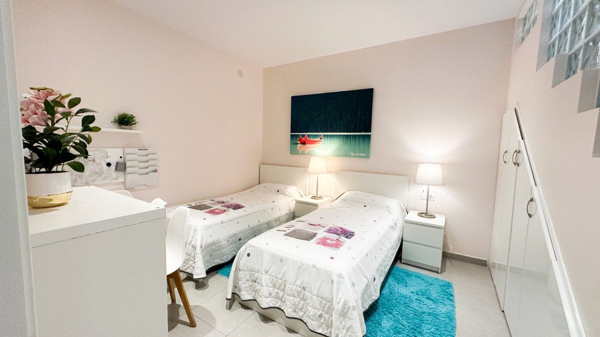 Huis te koop in Torrevieja | 5 slaapkamers H5497660