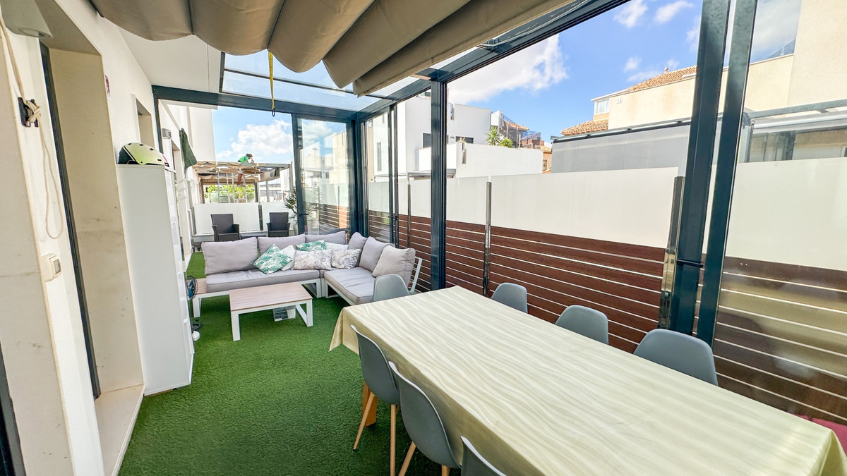Huis te koop in Torrevieja | 5 slaapkamers H5497660