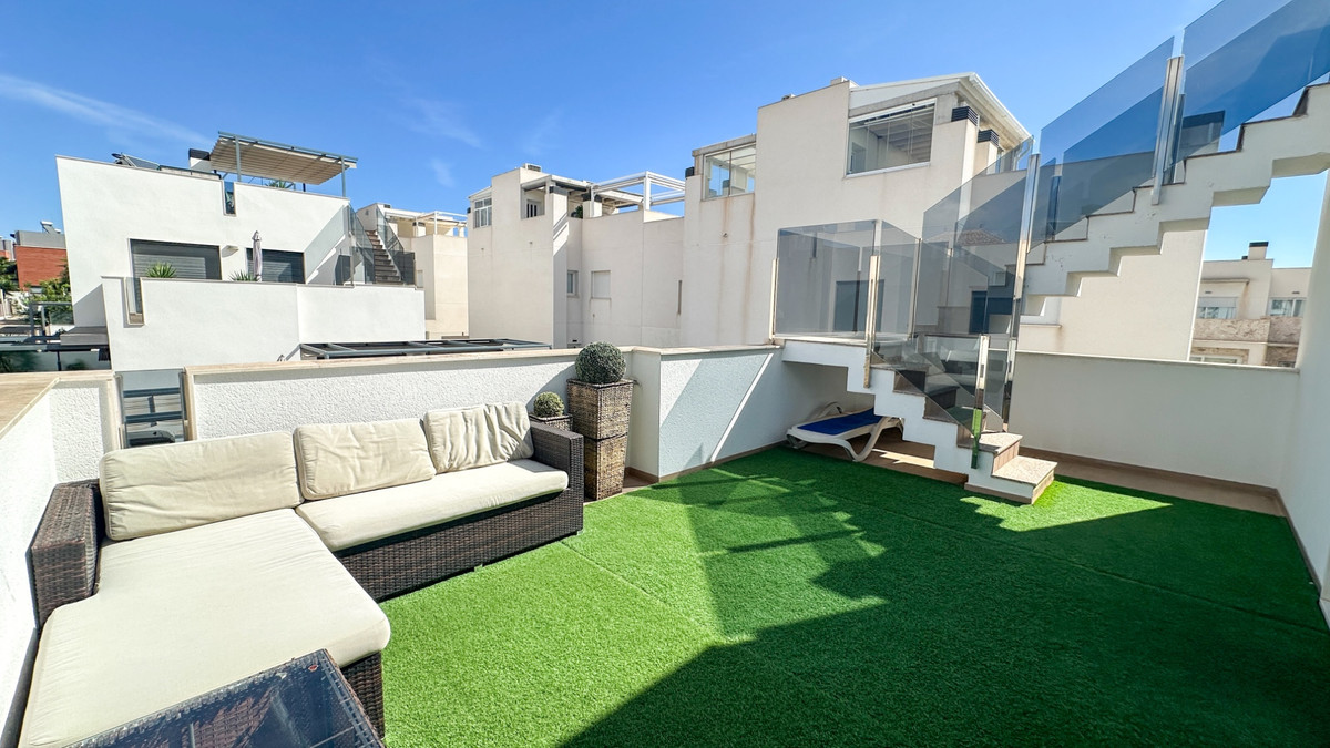 Huis te koop in Torrevieja | 5 slaapkamers H5497660