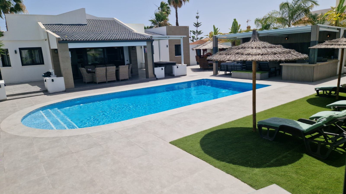 Huis te koop in Torrevieja | 5 slaapkamers H5498518