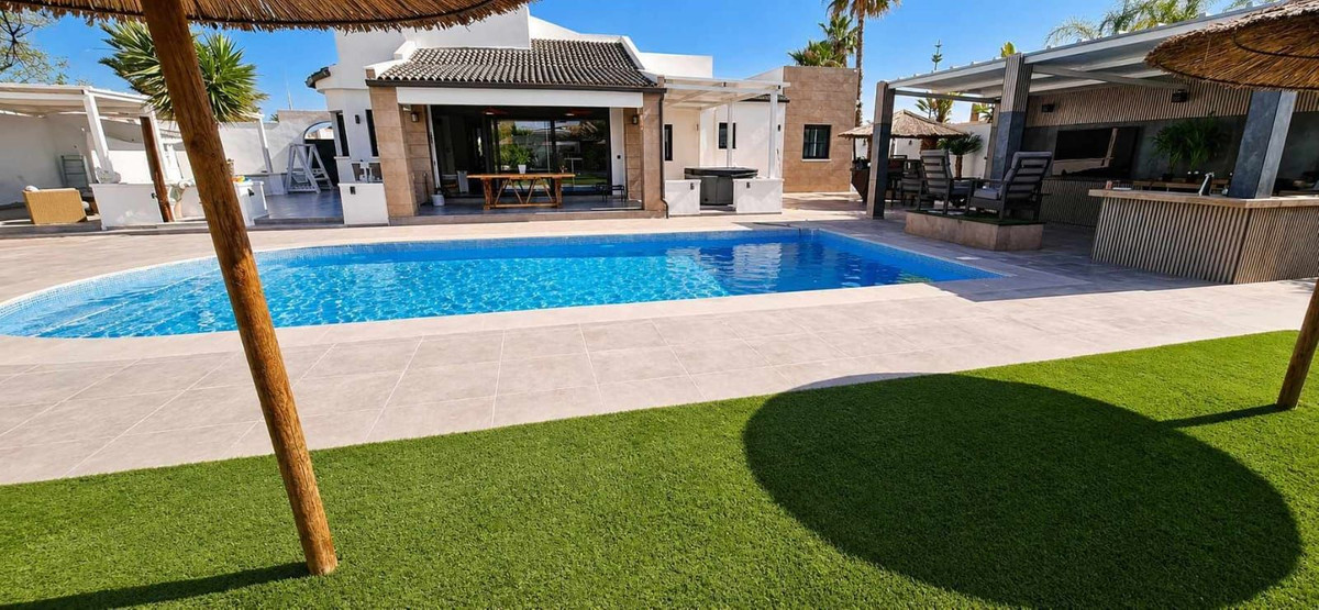 Huis te koop in Torrevieja | 5 slaapkamers H5498518
