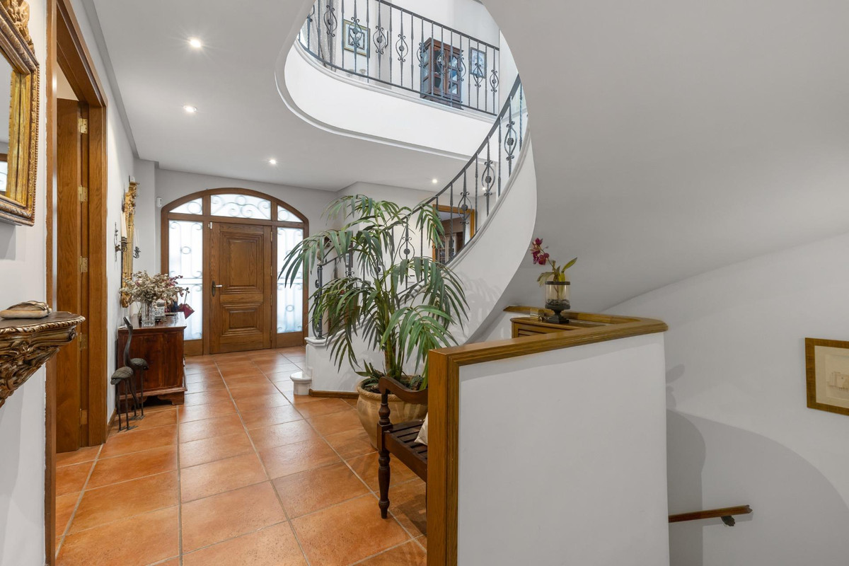 Huis te koop in Torrevieja | 6 slaapkamers H5503285