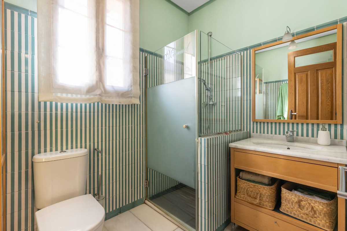 Huis te koop in Torrevieja | 6 slaapkamers H5503285