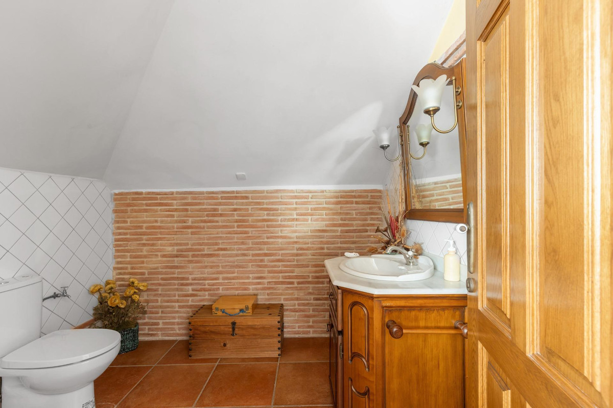 Huis te koop in Torrevieja | 6 slaapkamers H5503285