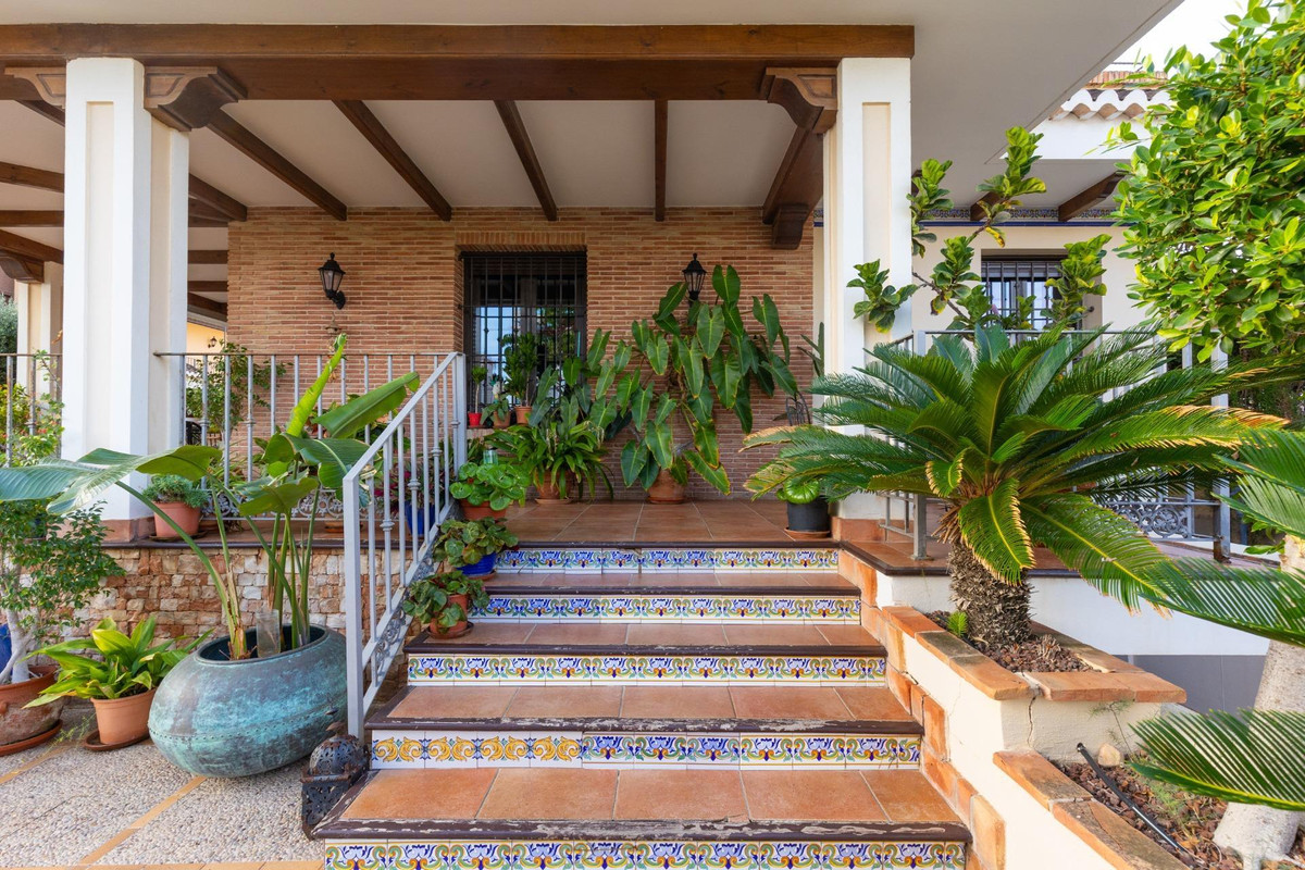 Huis te koop in Torrevieja | 6 slaapkamers H5503285