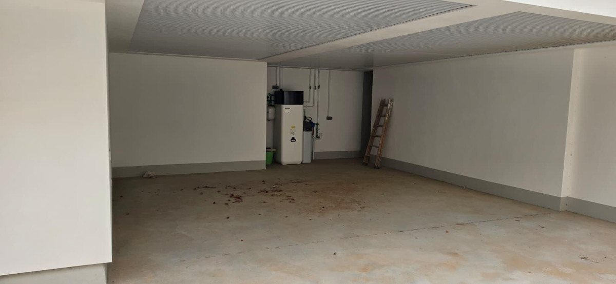 Huis te koop in Torrevieja | 5 slaapkamers H5515936