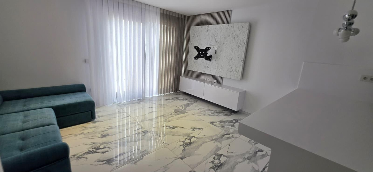 Huis te koop in Torrevieja | 5 slaapkamers H5515936