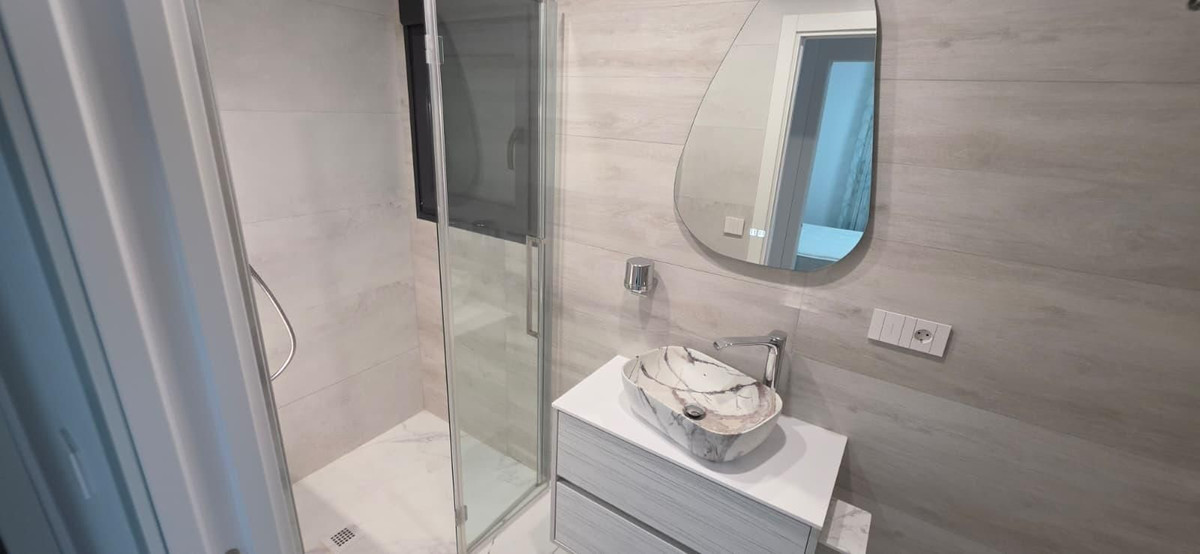 Huis te koop in Torrevieja | 5 slaapkamers H5515936