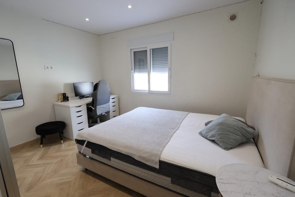 Huis te koop in Torrevieja | 5 slaapkamers H5516350