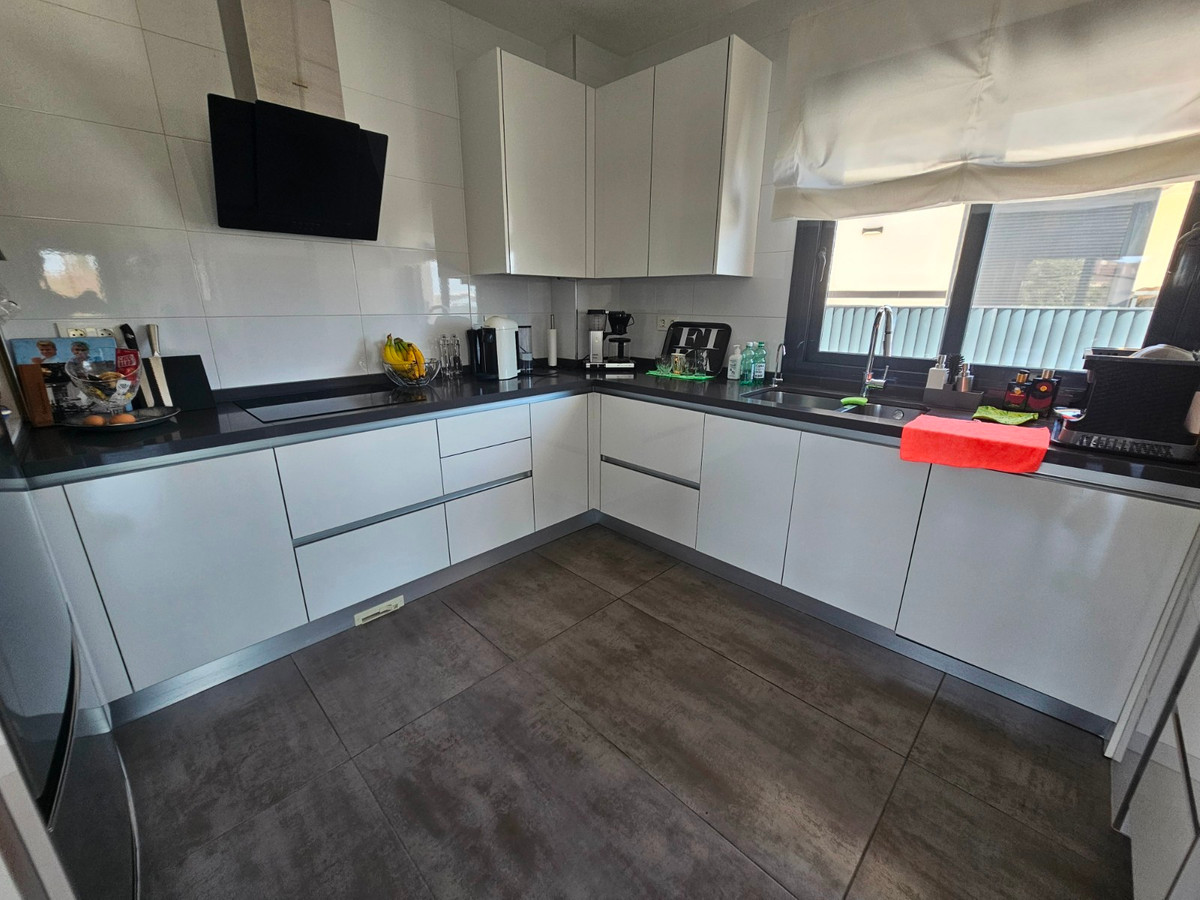 Huis te koop in Torrevieja | 4 slaapkamers H5517166