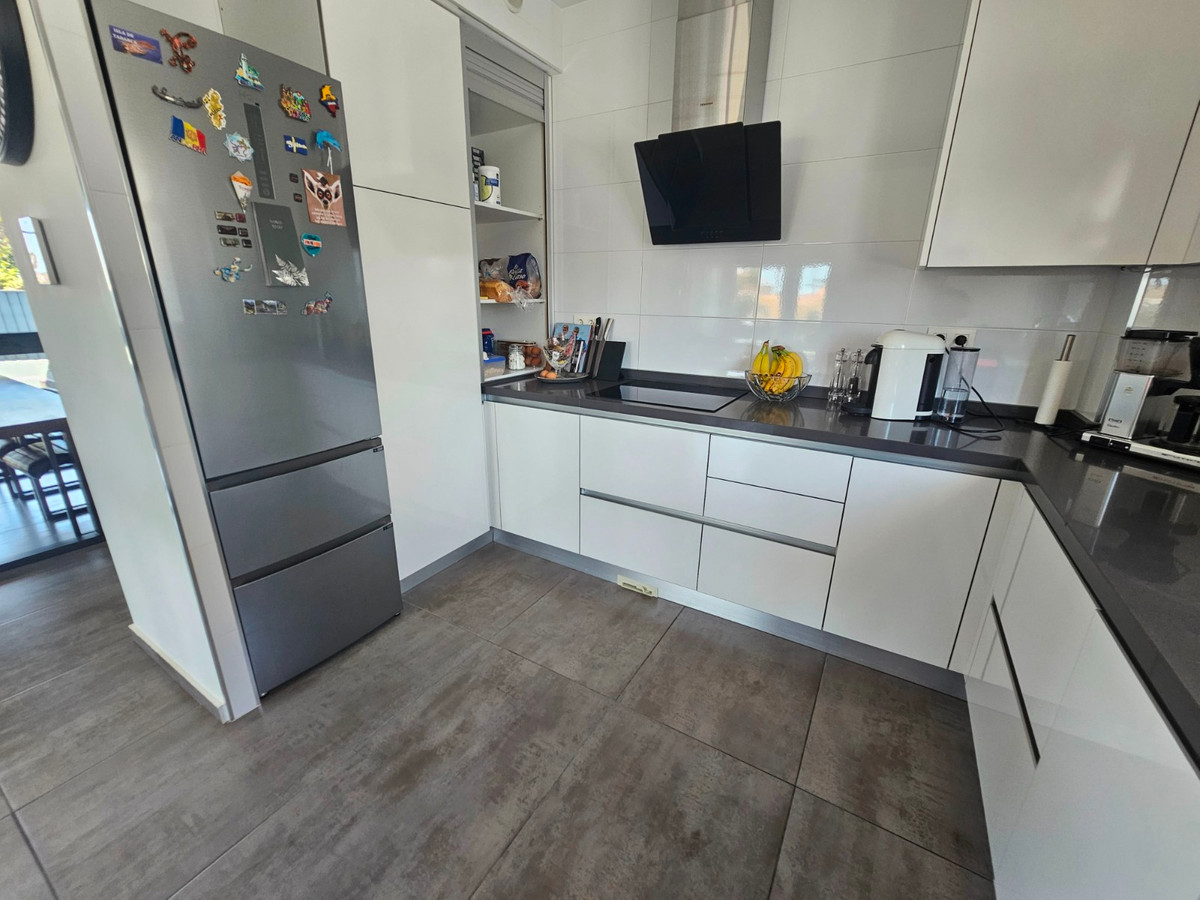 Huis te koop in Torrevieja | 4 slaapkamers H5517166