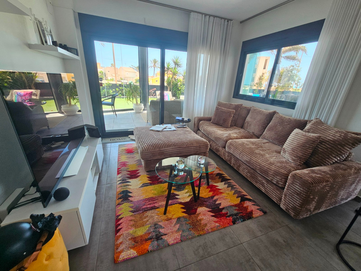 Huis te koop in Torrevieja | 4 slaapkamers H5517166
