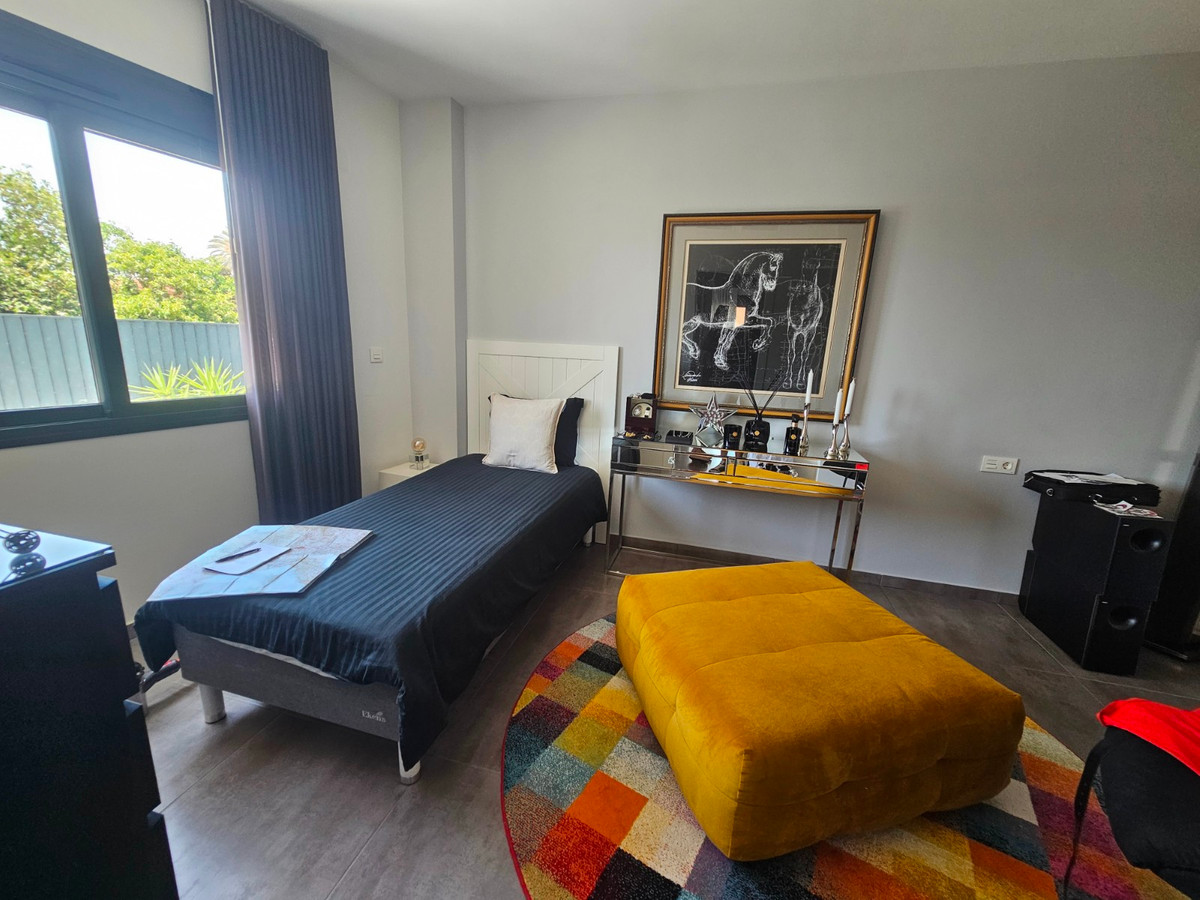 Huis te koop in Torrevieja | 4 slaapkamers H5517166