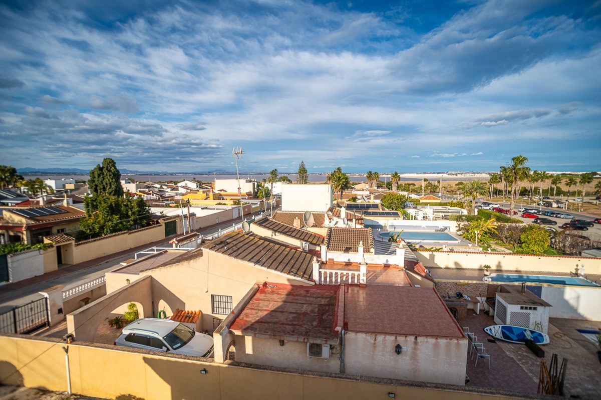 Huis te koop in Torrevieja | 6 slaapkamers H5520520