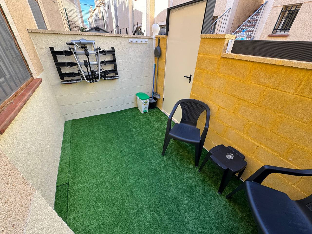 Huis te koop in Torrevieja | 3 slaapkamers H5520580