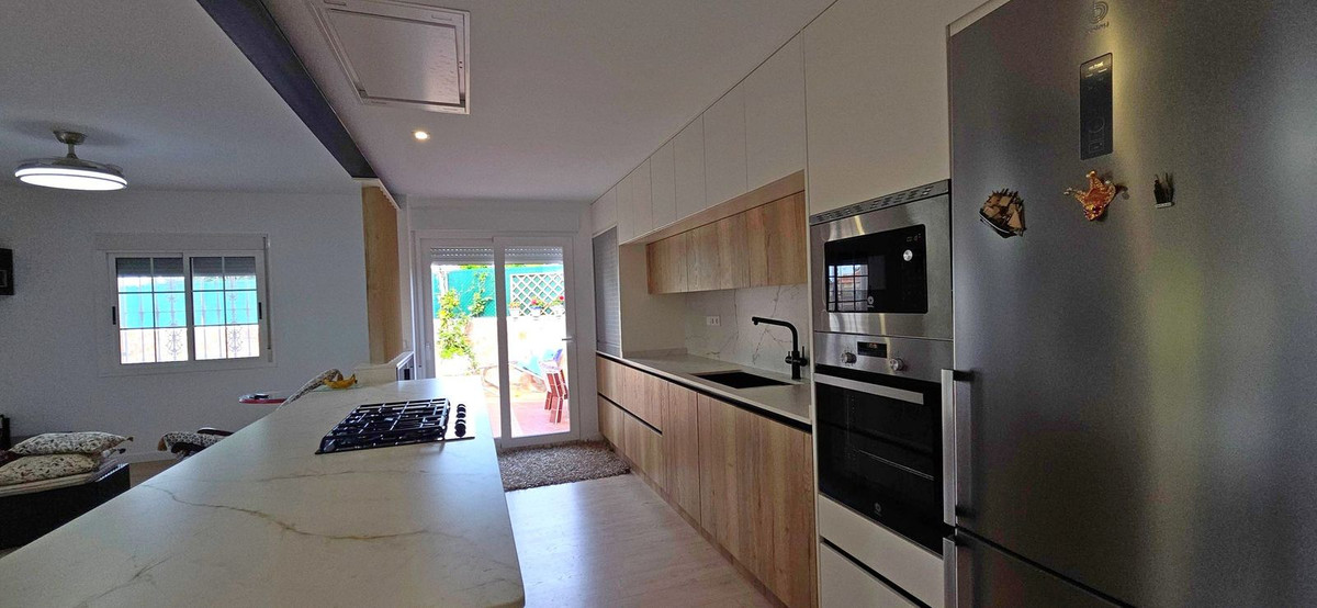 Huis te koop in Torrevieja | 5 slaapkamers H5527318