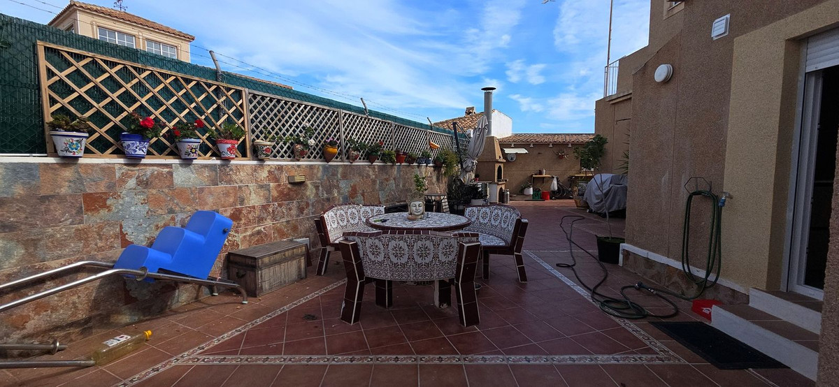 Huis te koop in Torrevieja | 5 slaapkamers H5527318