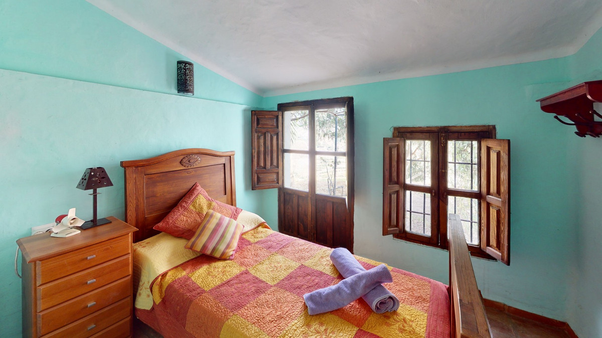 Property main view 40