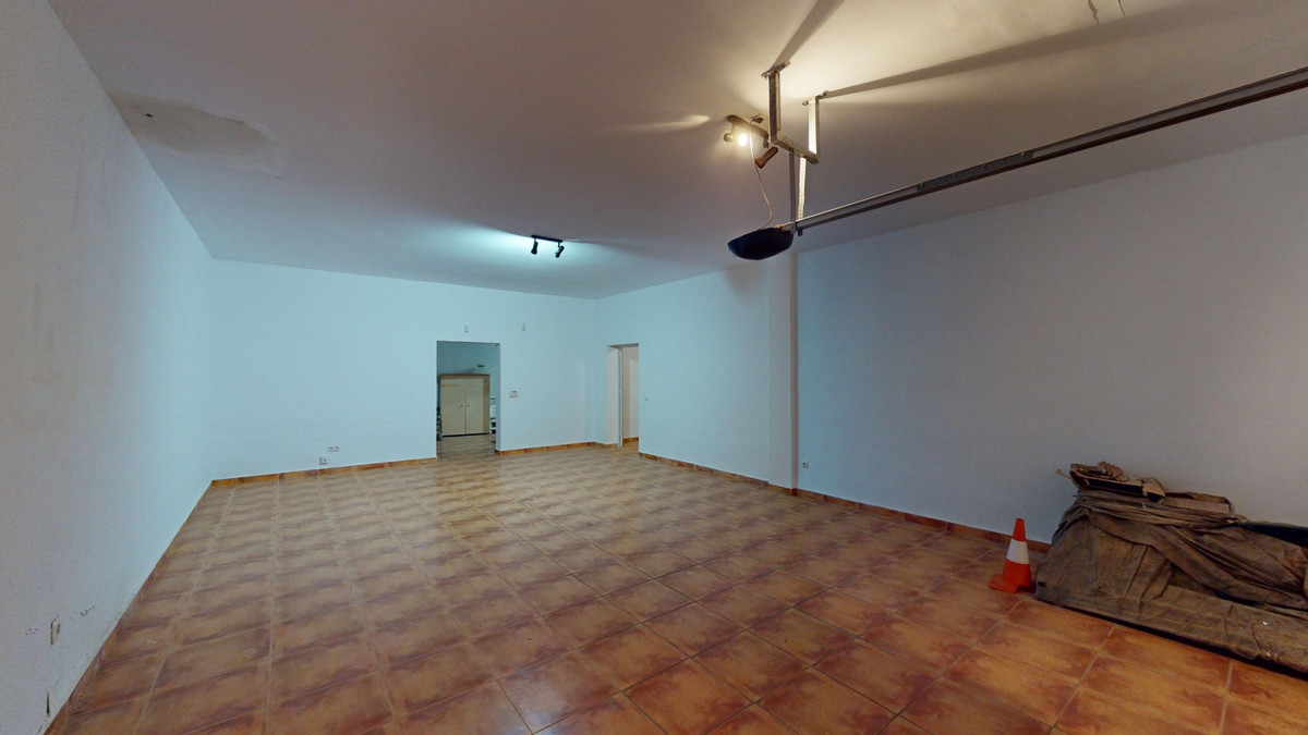 Property main view 40