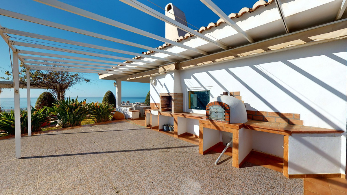 Property main view 50