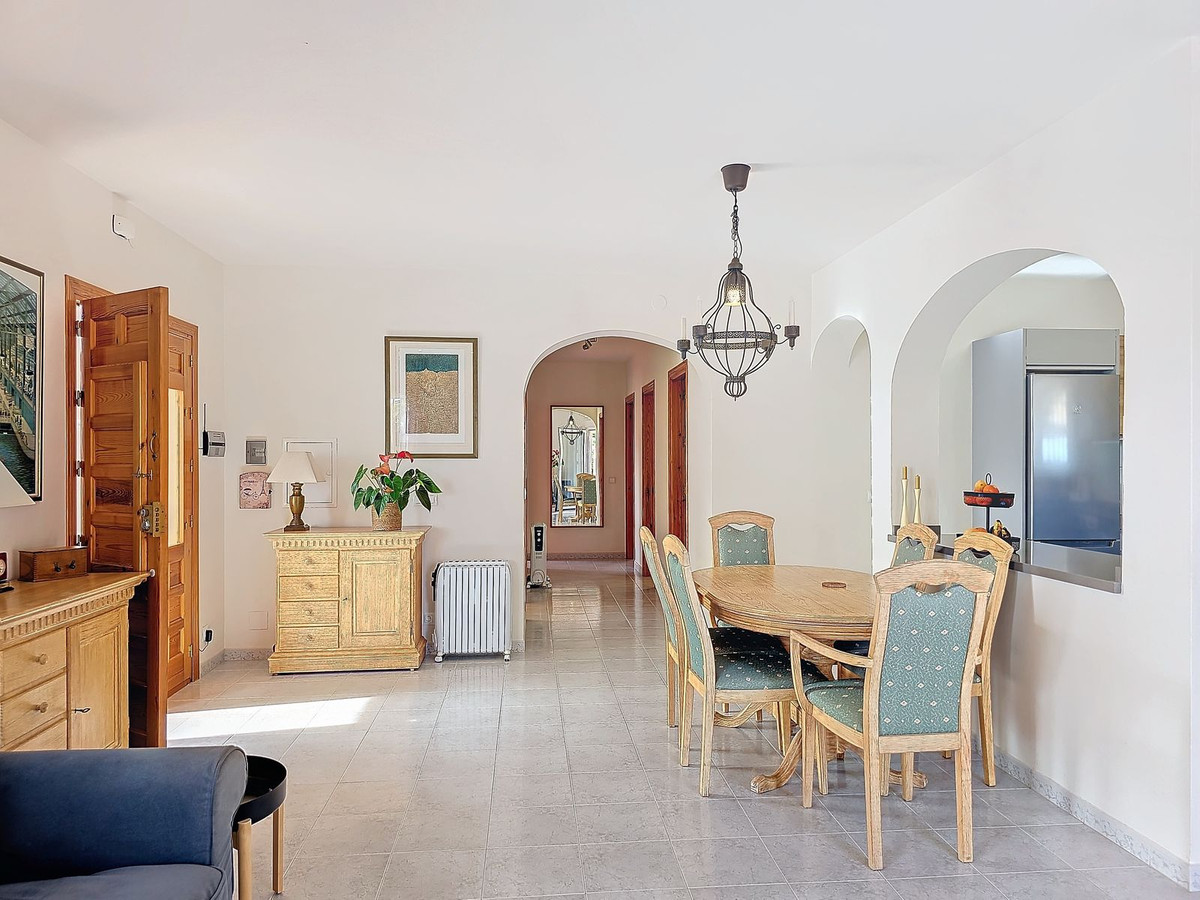Vrijstaande Villa te koop in Torrox | 5 slaapkamers H4975939