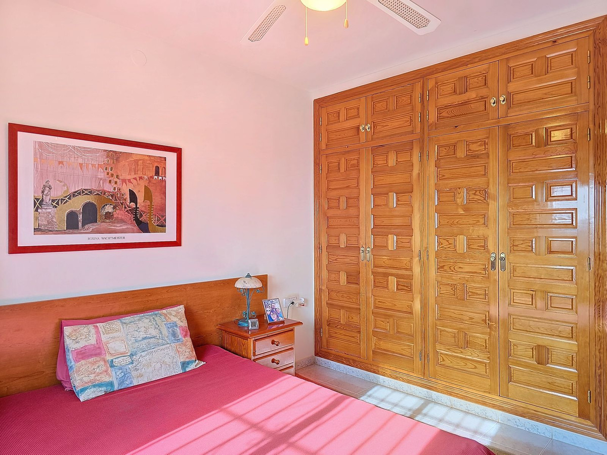 Vrijstaande Villa te koop in Torrox | 5 slaapkamers H4975939