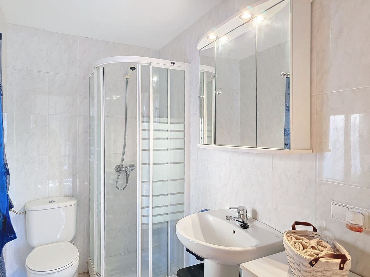 Vrijstaande Villa te koop in Torrox | 5 slaapkamers H4975939