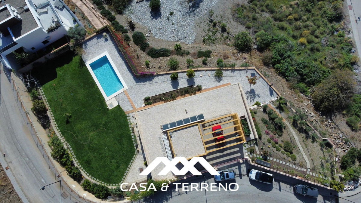 Vrijstaande Villa in Torrox-4